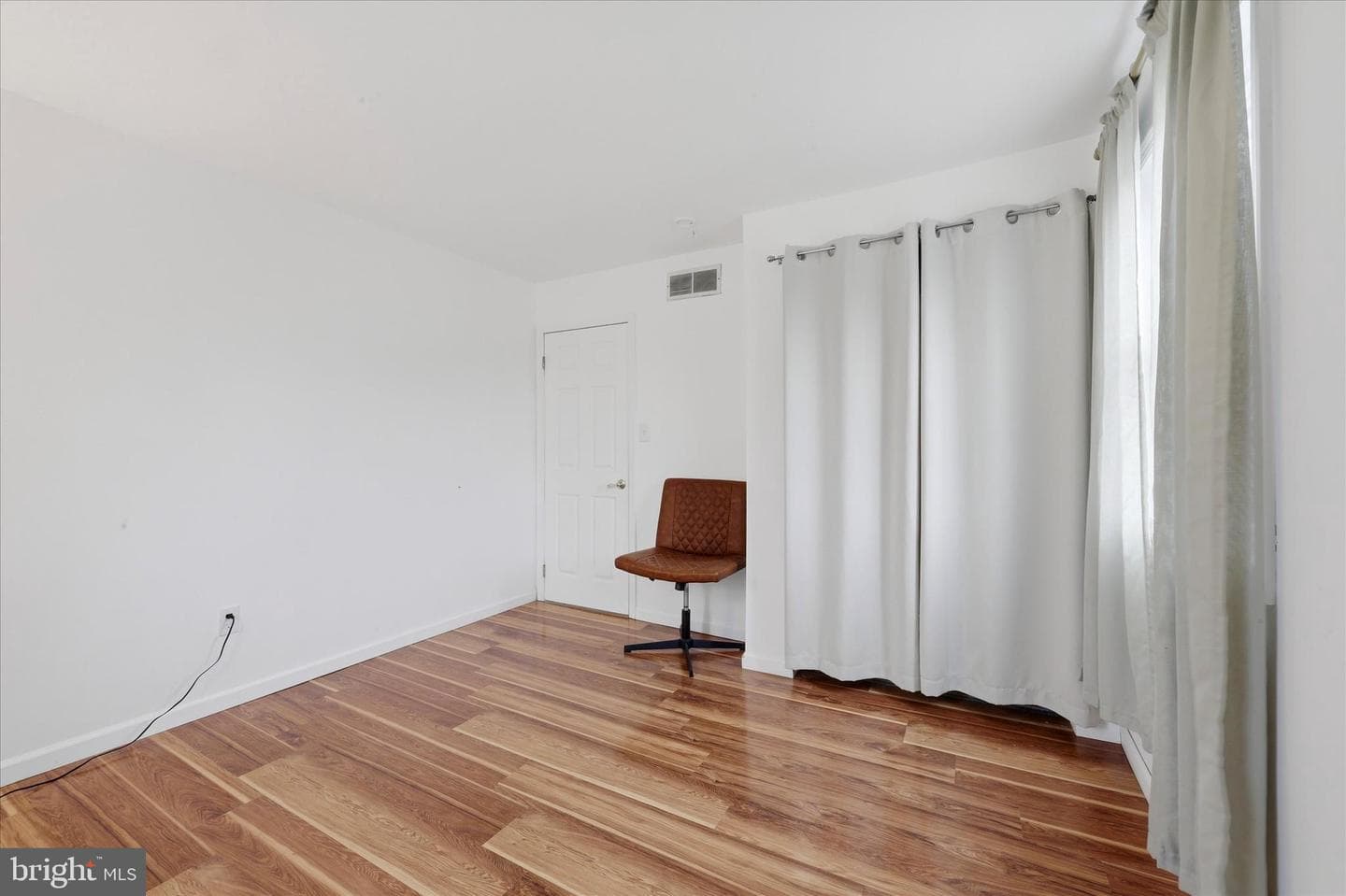 26 Giles Ln photo 15