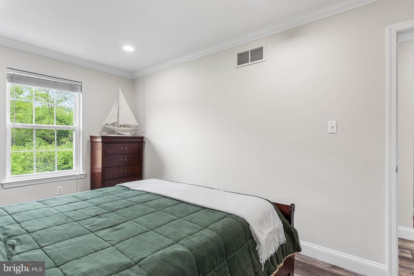 12 Hoag Lane photo 20