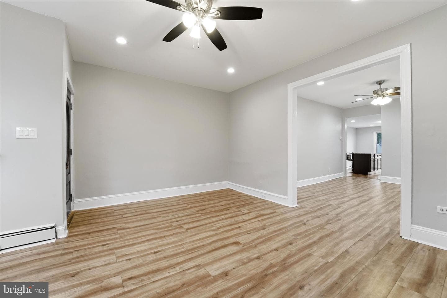 909 Pine Street photo 3