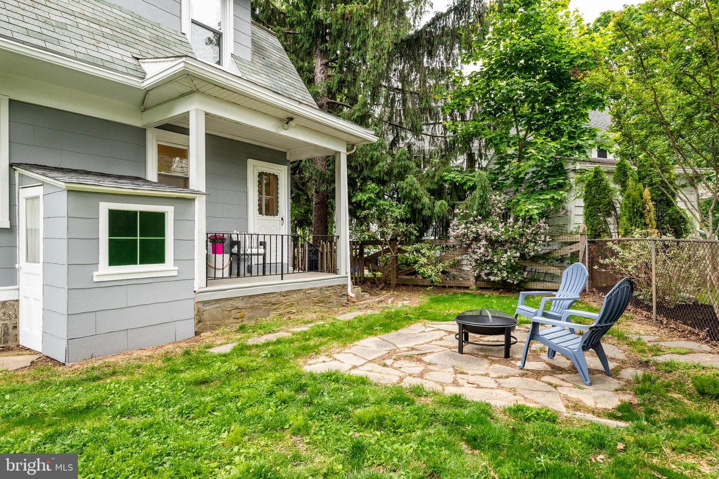 1227 Manor Road photo 37
