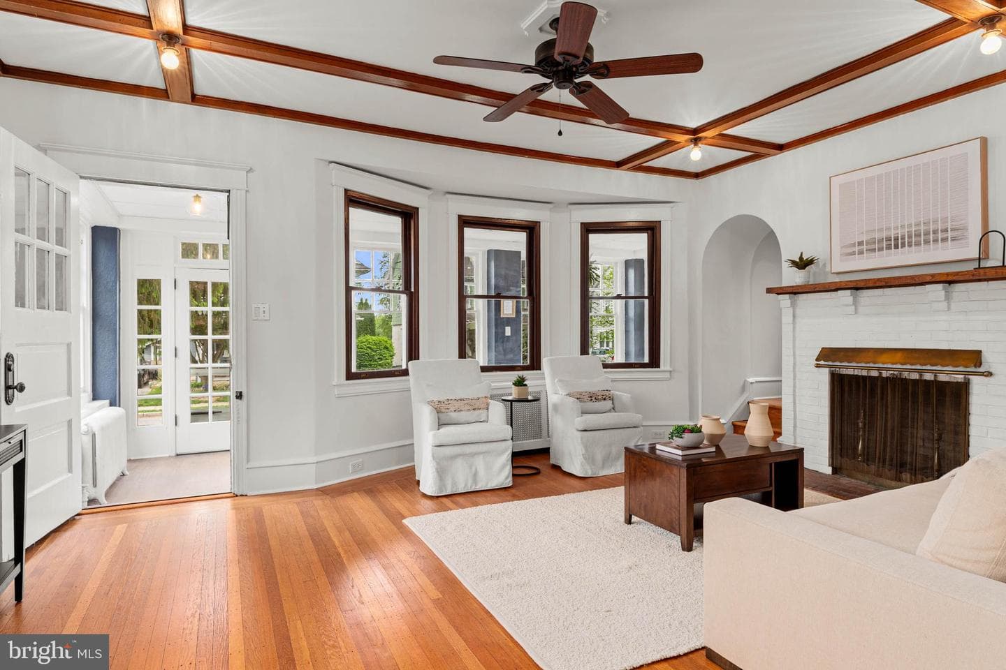 1227 Manor Road photo 9