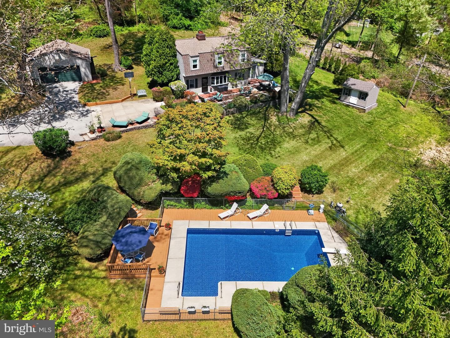 1231 Robin Hill Road photo 1