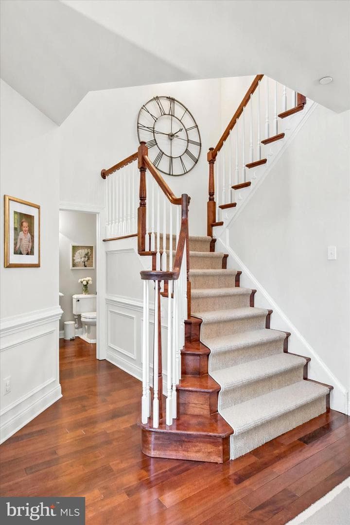 3702 Liseter Gardens photo 10