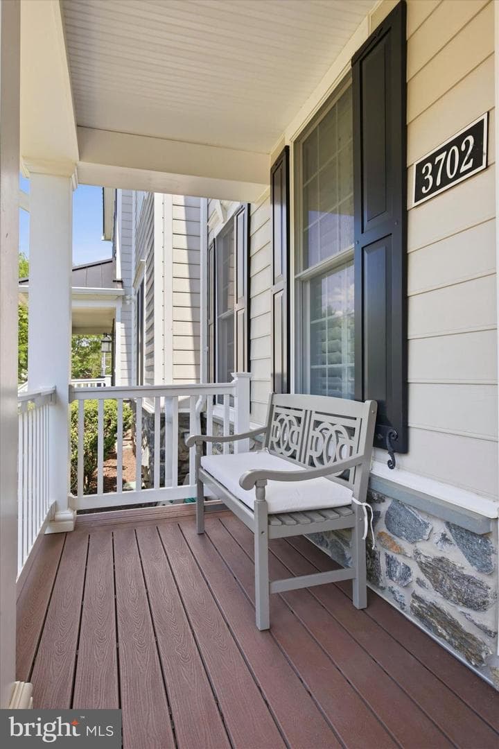 3702 Liseter Gardens photo 3