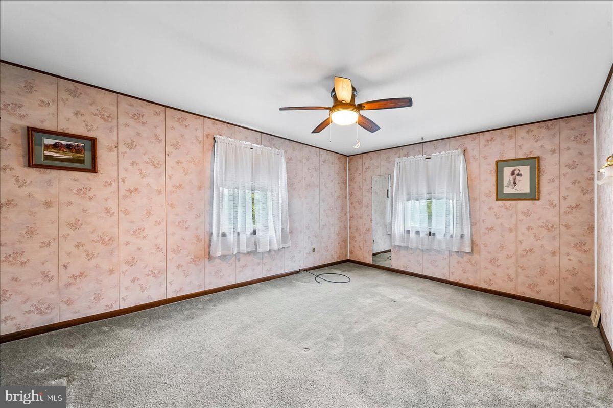 327 Ashland Avenue photo 14