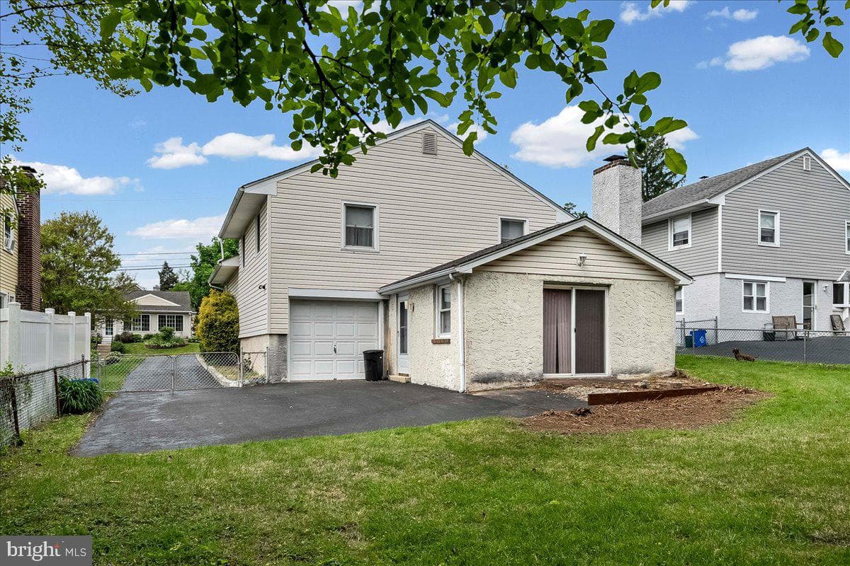 327 Ashland Avenue photo 29