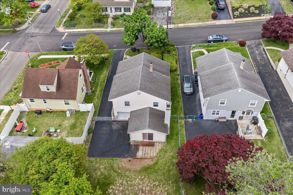 327 Ashland Avenue photo 34