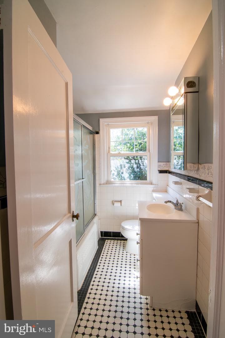 5004 Fairway Road photo 19