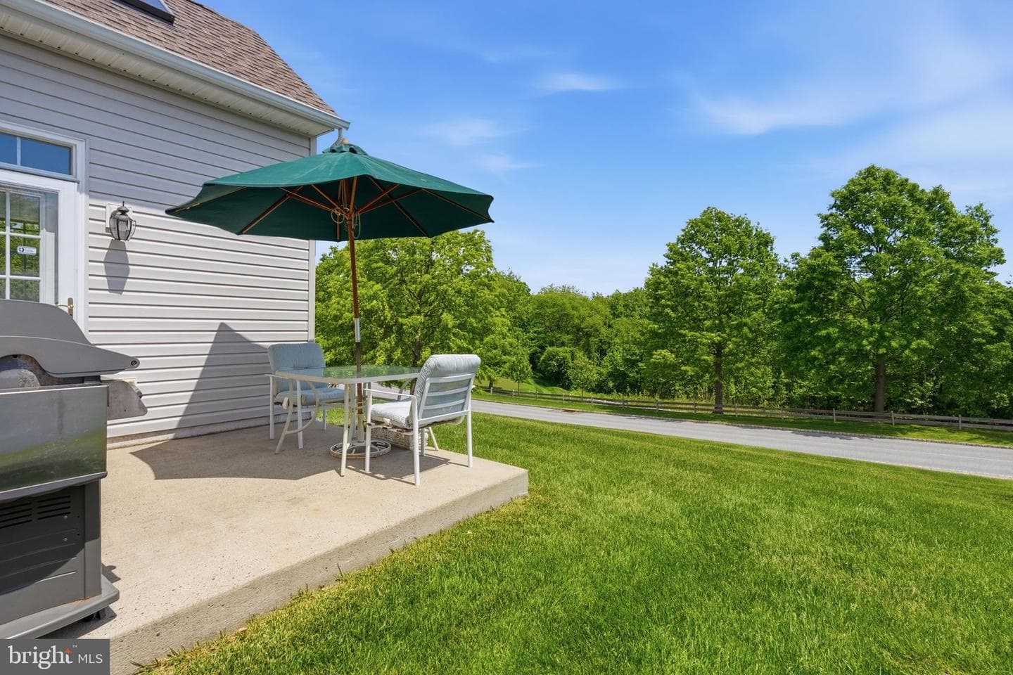 1656 Parkview Court photo 32