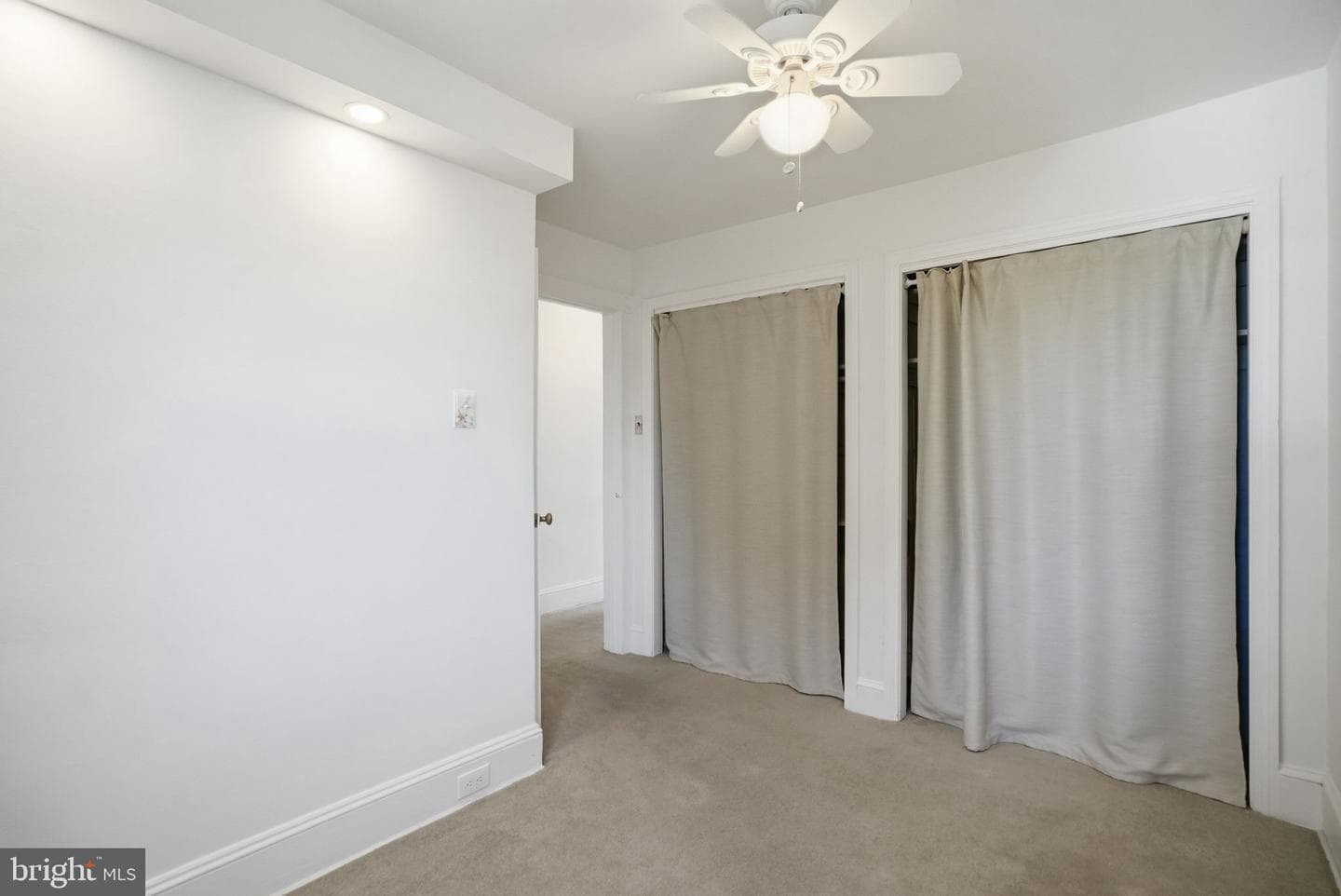 12 Manchester Avenue photo 26