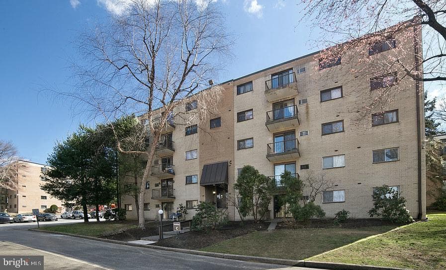 400 Glendale Road #32c, Havertown