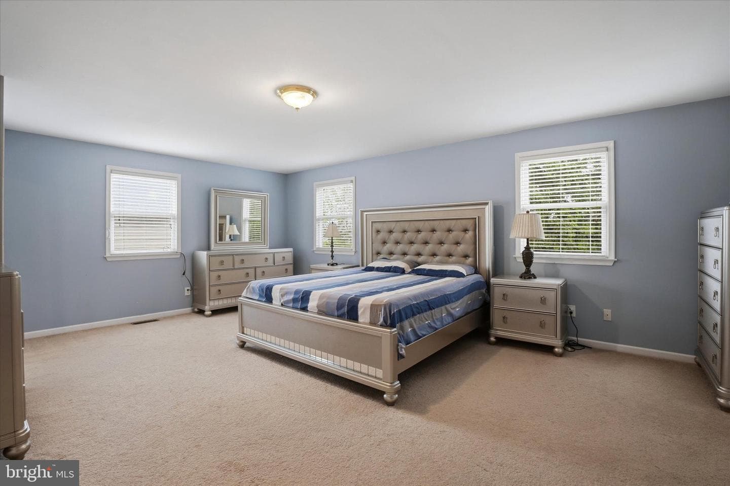 31 Evergreen Avenue photo 15