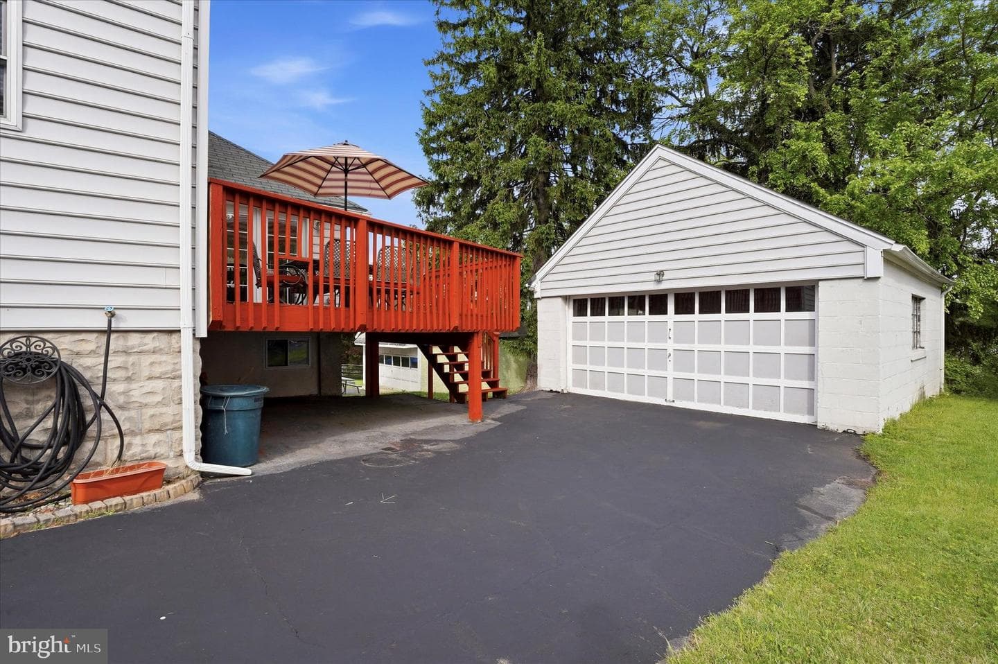31 Evergreen Avenue photo 34