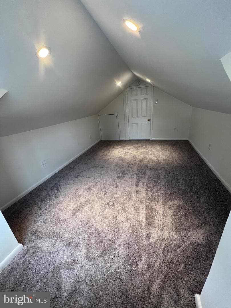 1023 Langley Street photo 21