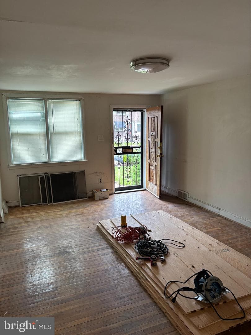 18 Southridge Road photo 3