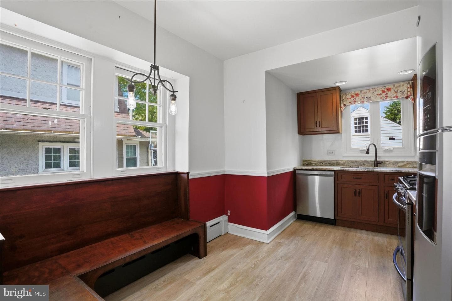 112 Strathmore Road photo 13