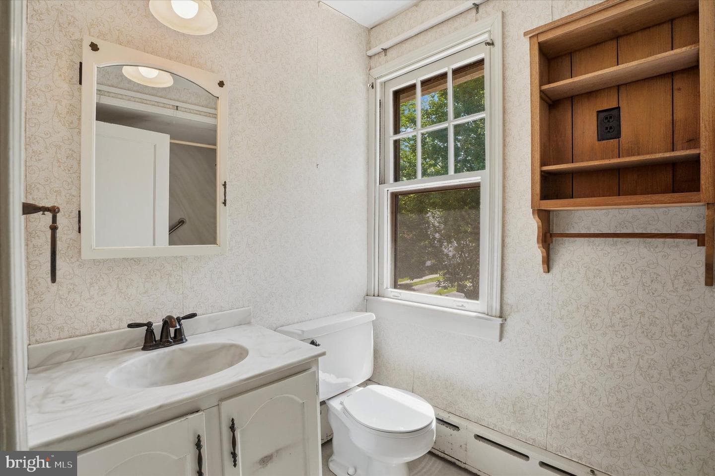112 Strathmore Road photo 24