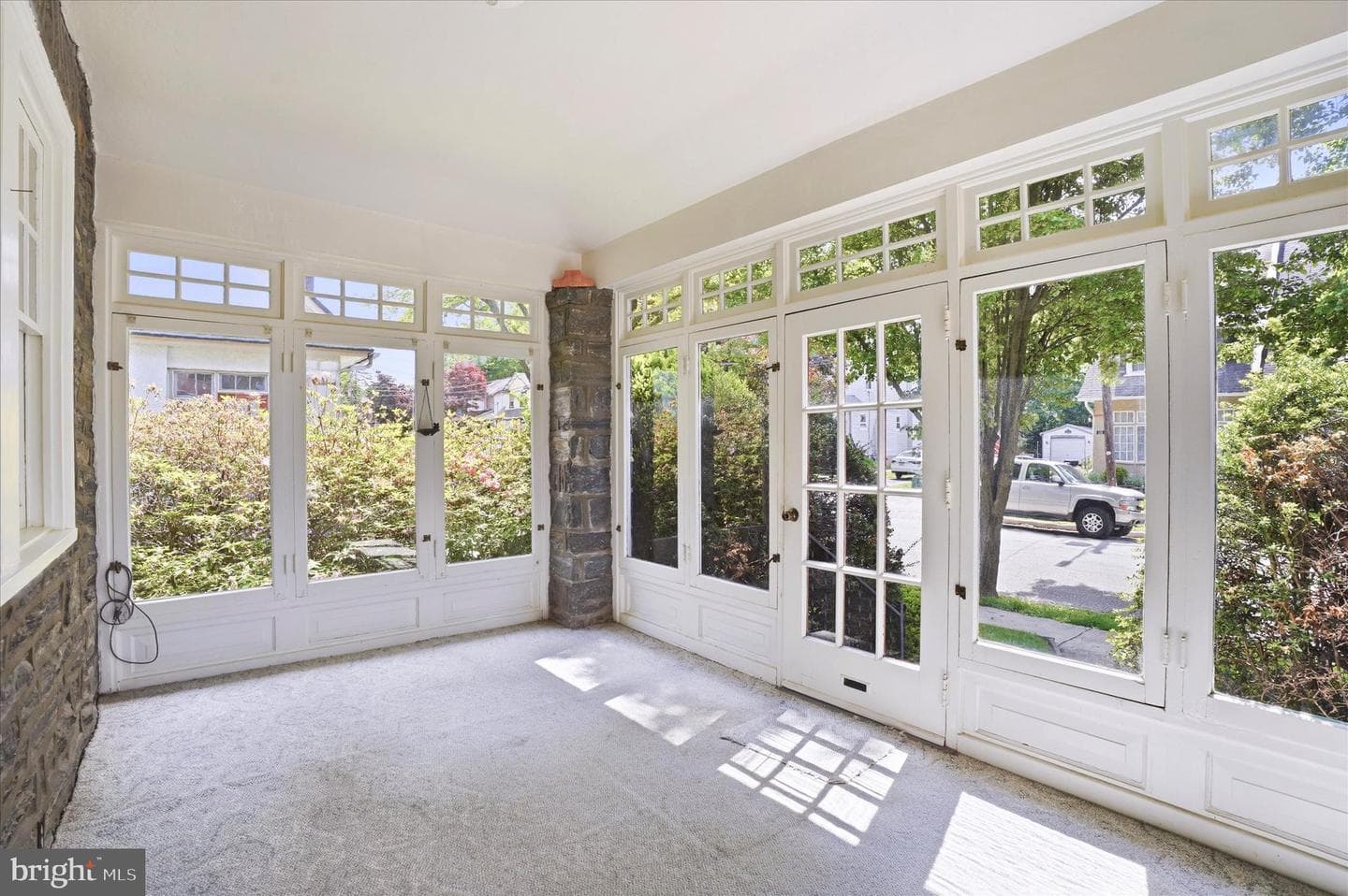 112 Strathmore Road photo 4