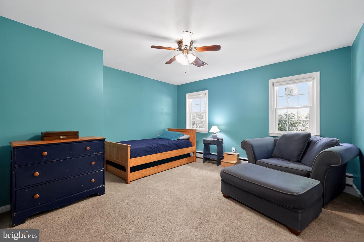 8 N Longpoint Lane photo 19