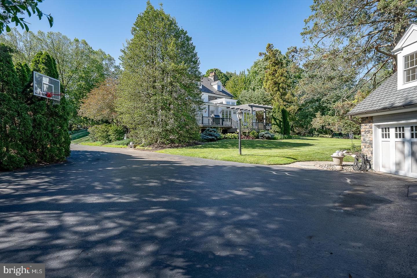 101 E Brookhaven Road photo 129