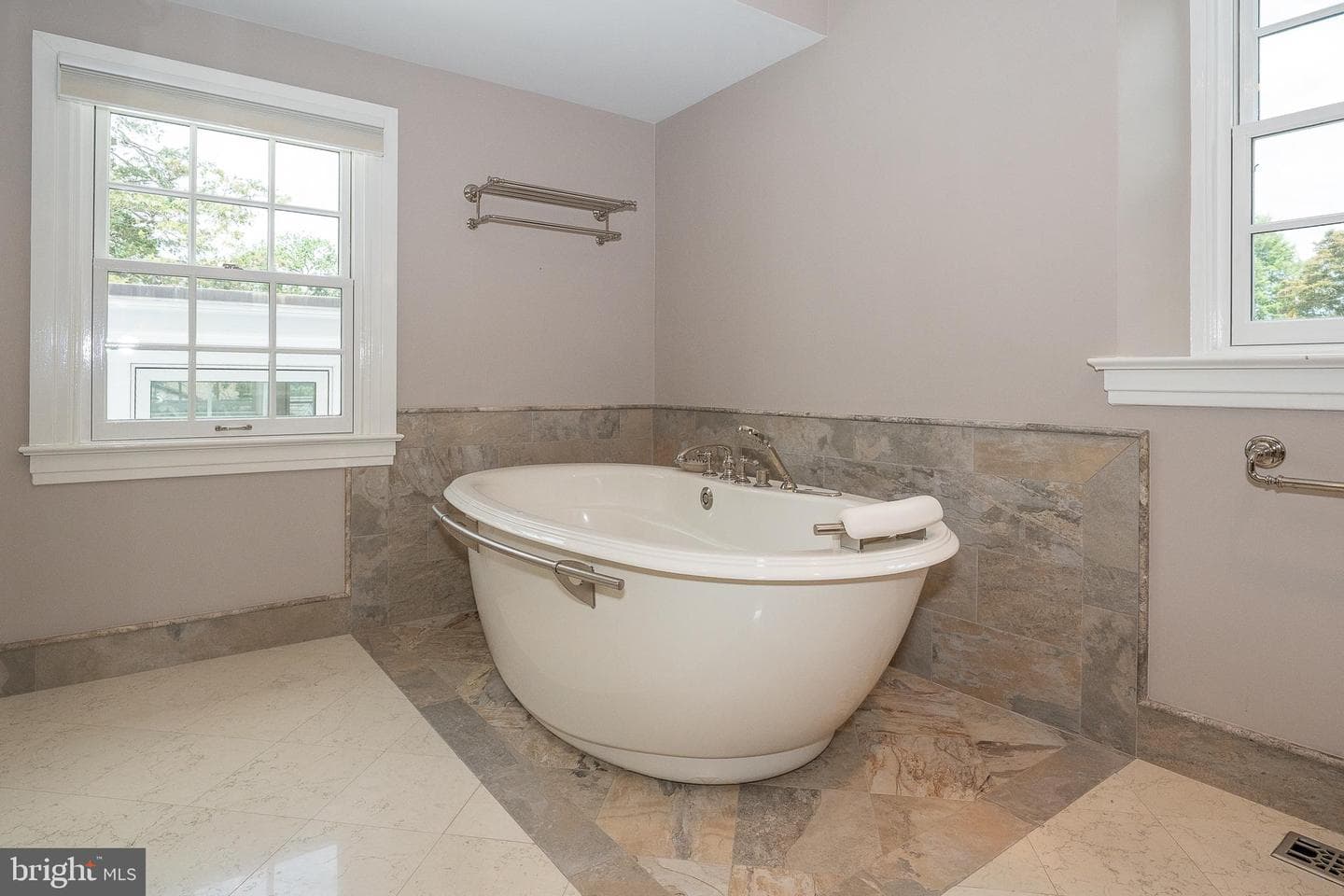 101 E Brookhaven Road photo 49