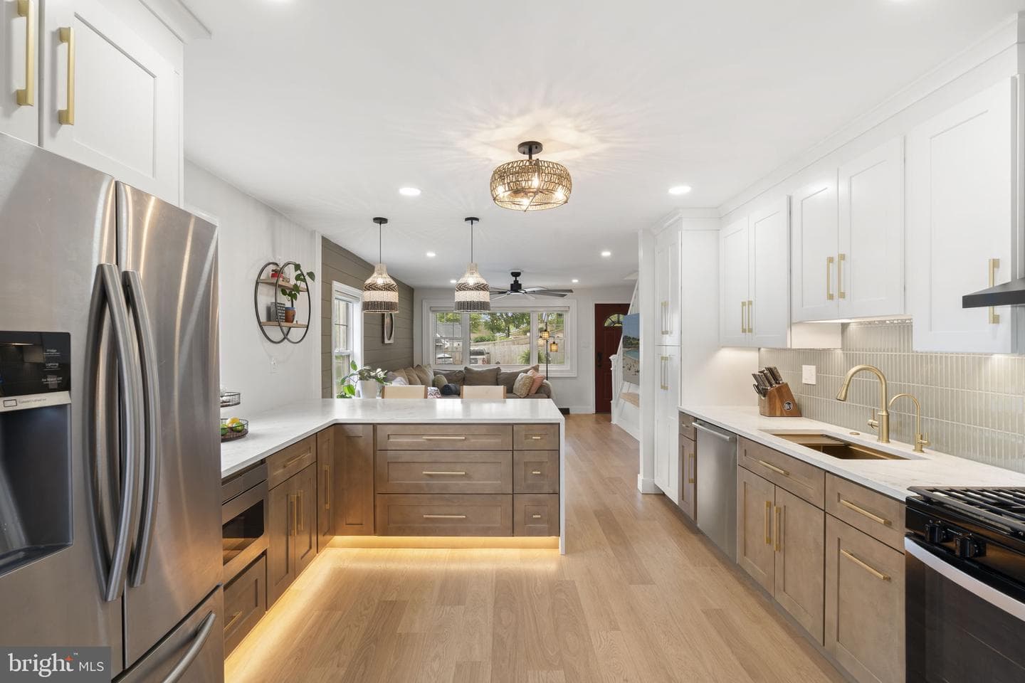 122 Roberts Road photo 3