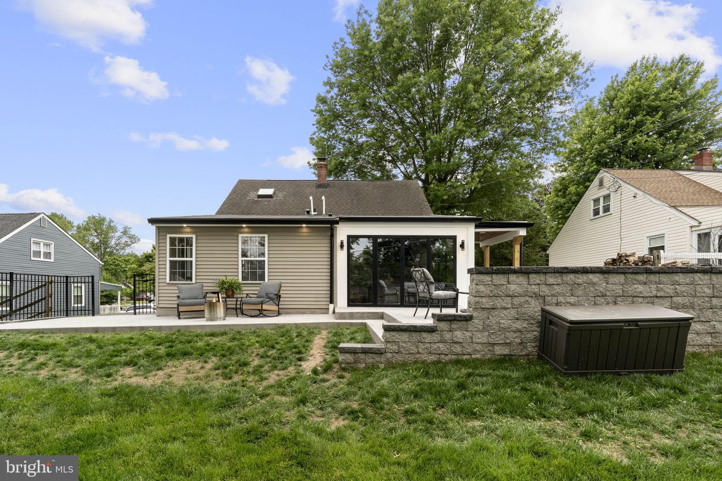 122 Roberts Road photo 55
