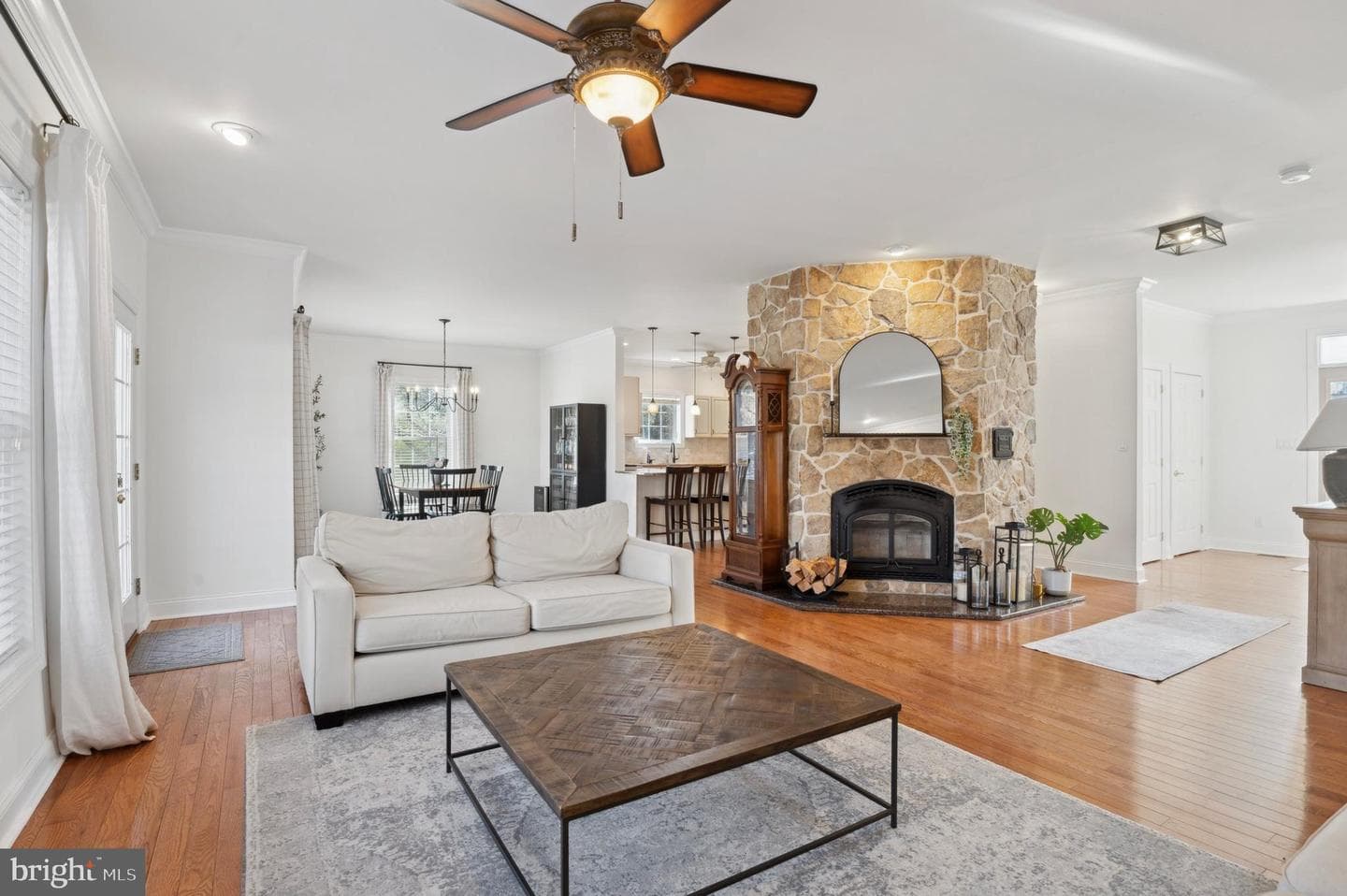 617 Georgetown Road photo 3