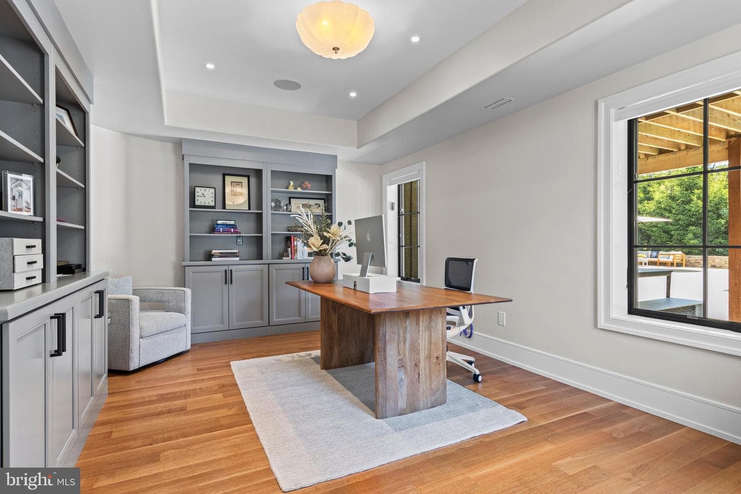 112 Dovecote Lane photo 40