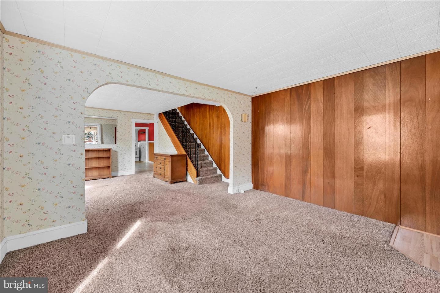 1666 Ward Street photo 8