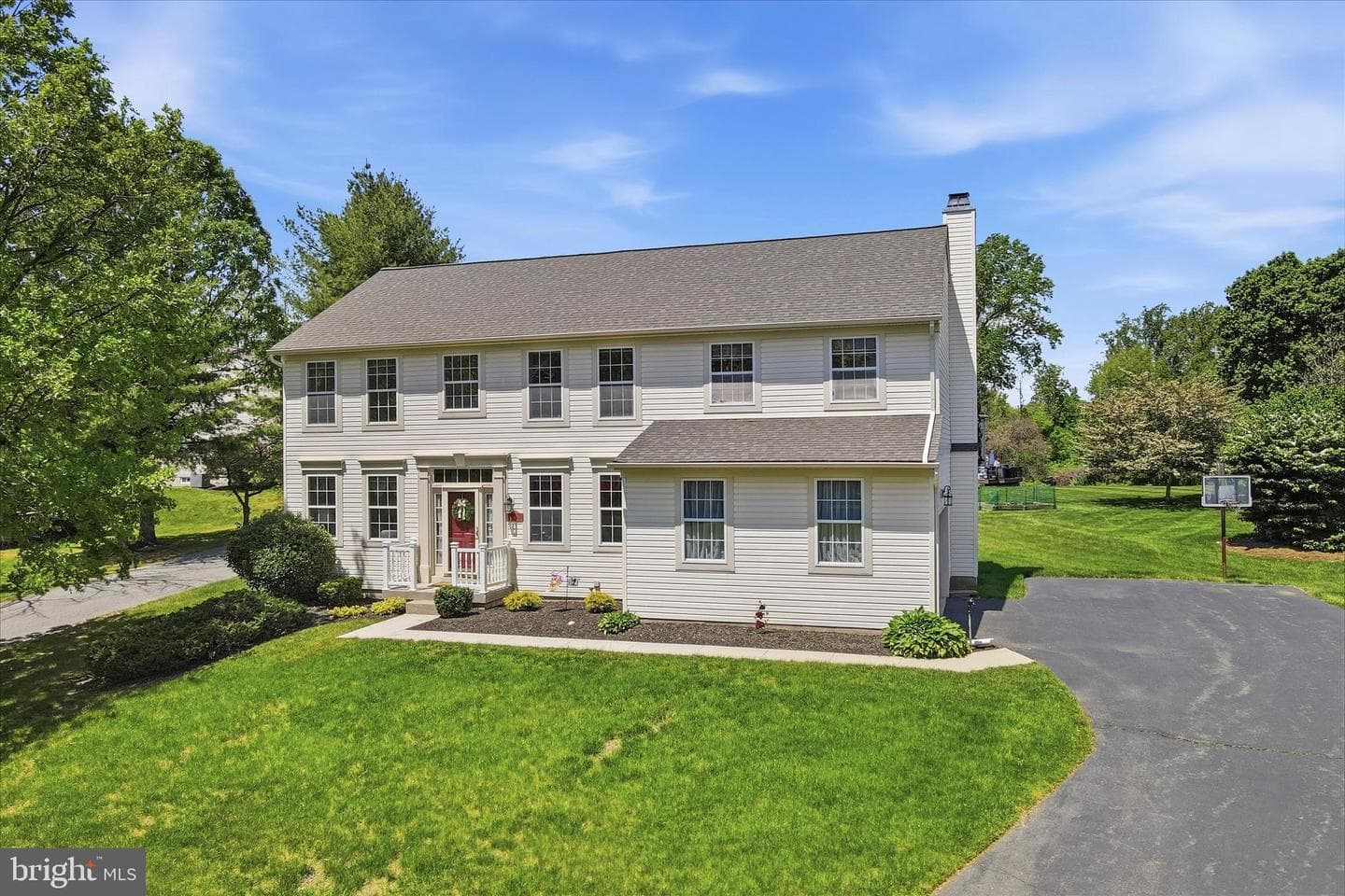 713 Iris Lane photo 44