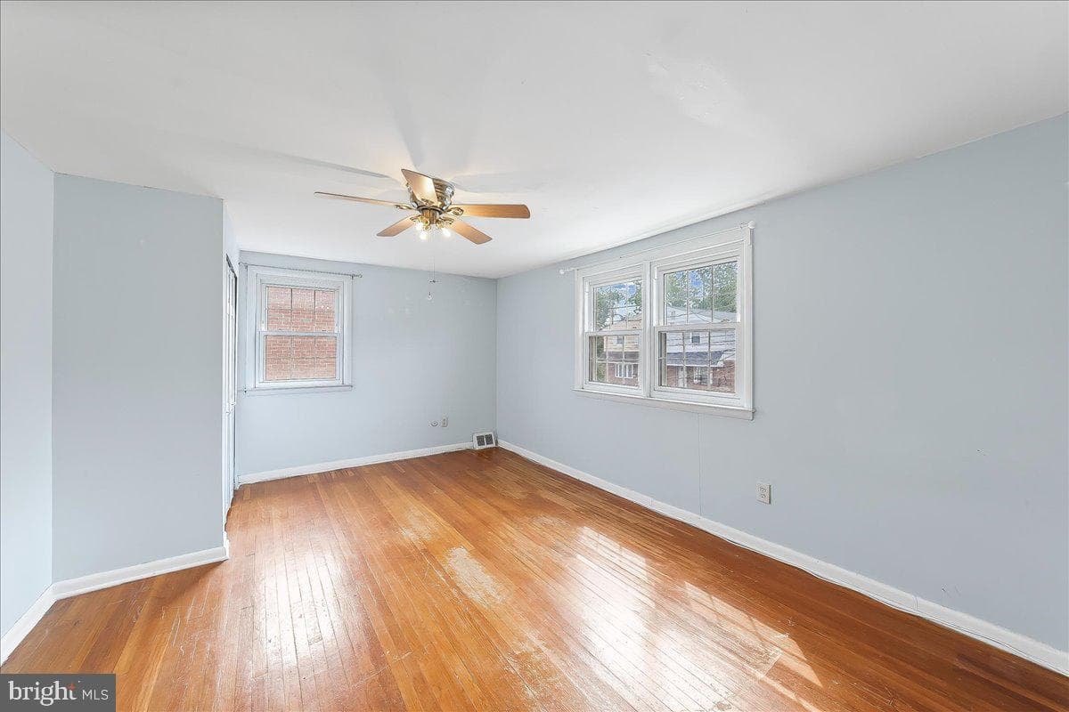 2 S Bonsall Avenue photo 11