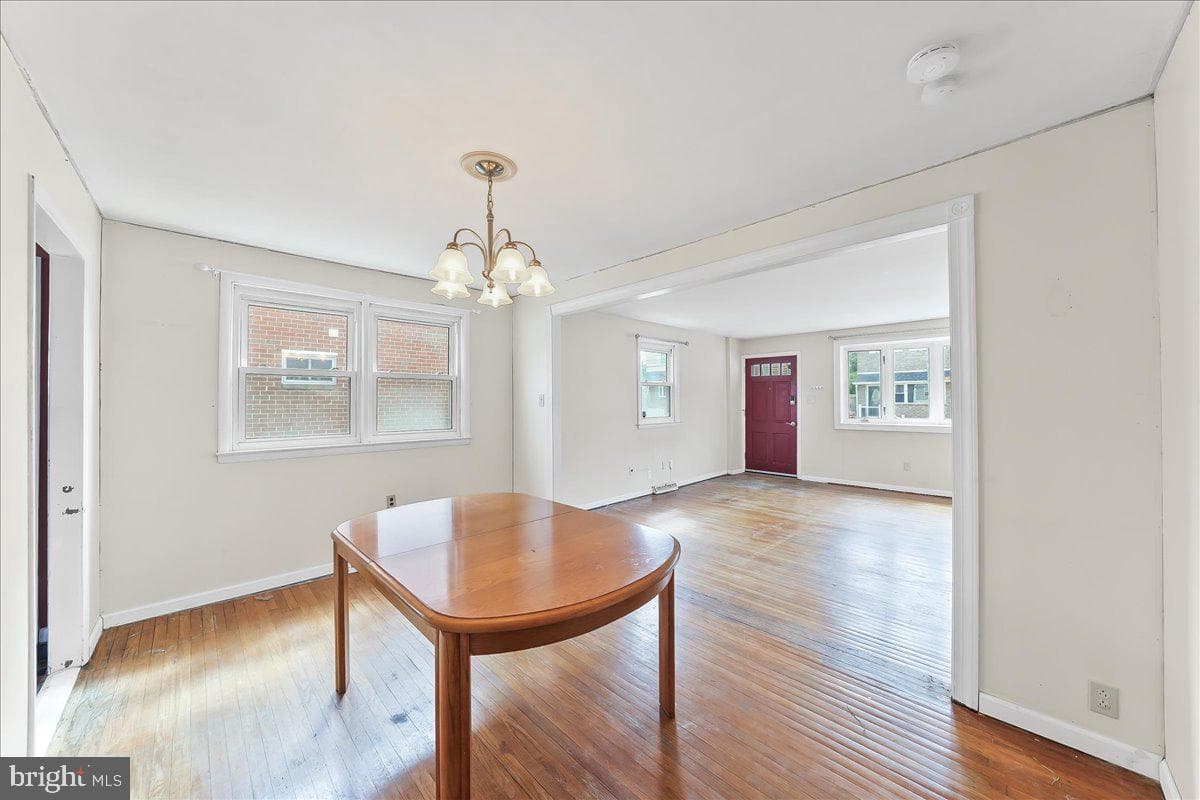 2 S Bonsall Avenue photo 6