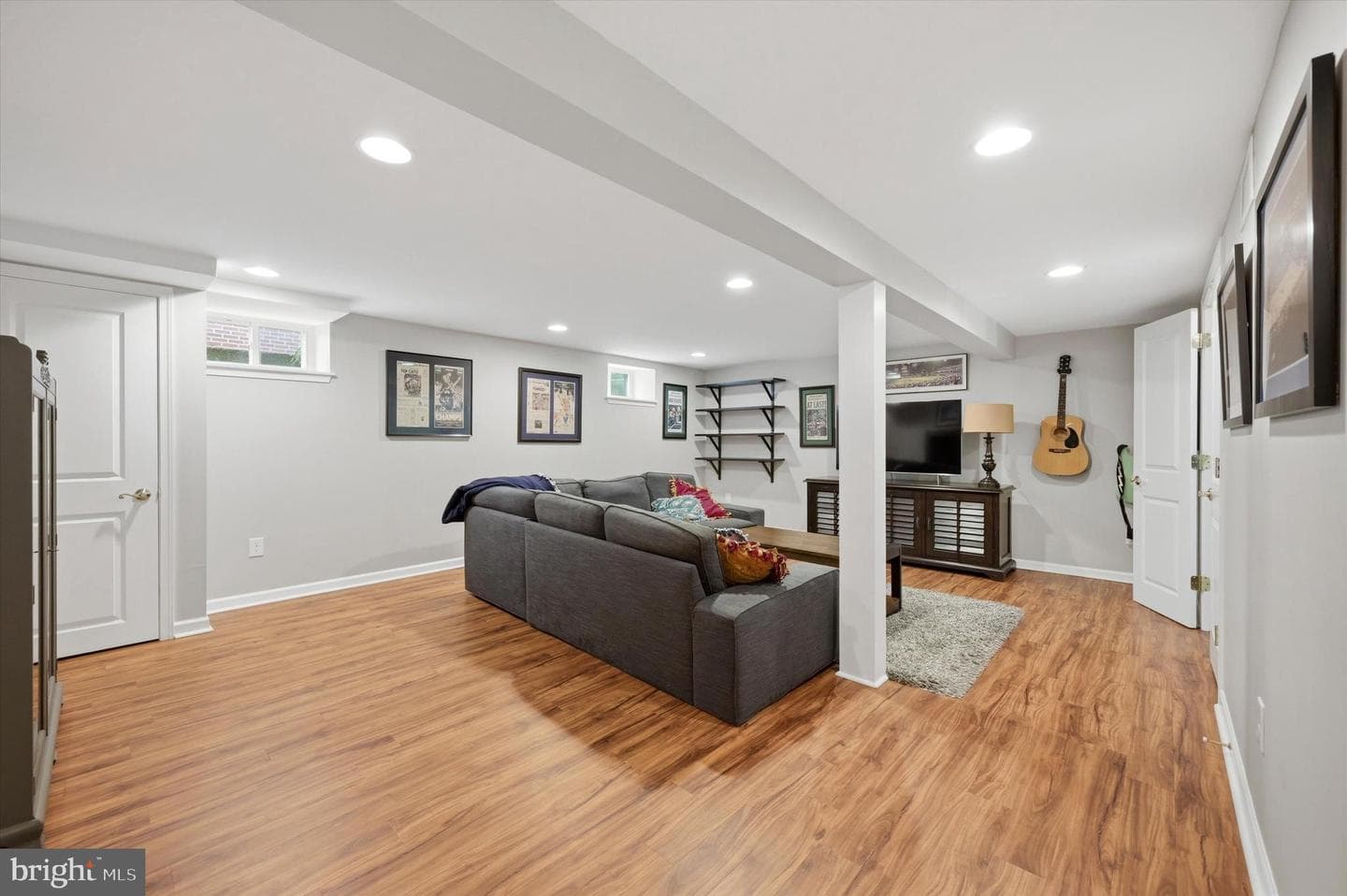 2408 Olcott Avenue photo 16