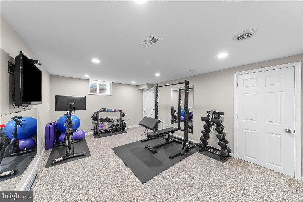 9 Pickwick Ln photo 31