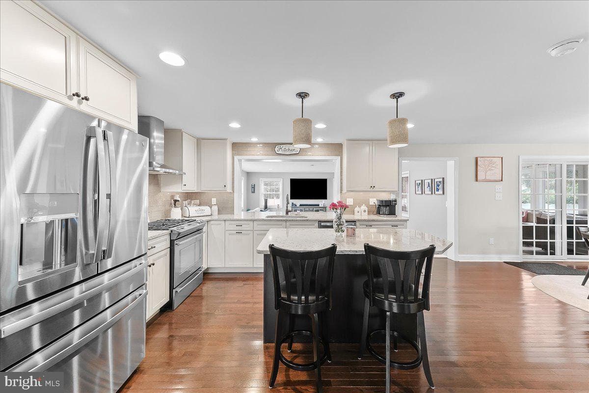 9 Pickwick Ln photo 9