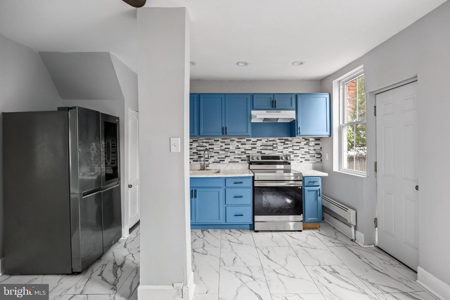 1035 Mcdowell Avenue photo 14