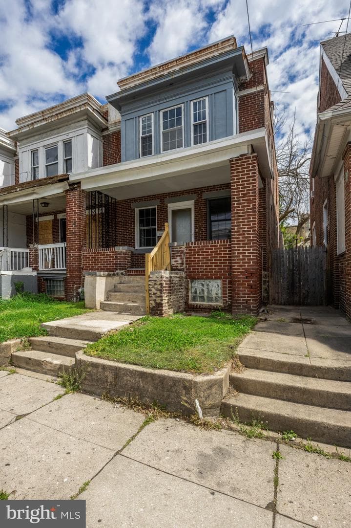 1035 Mcdowell Avenue photo 3