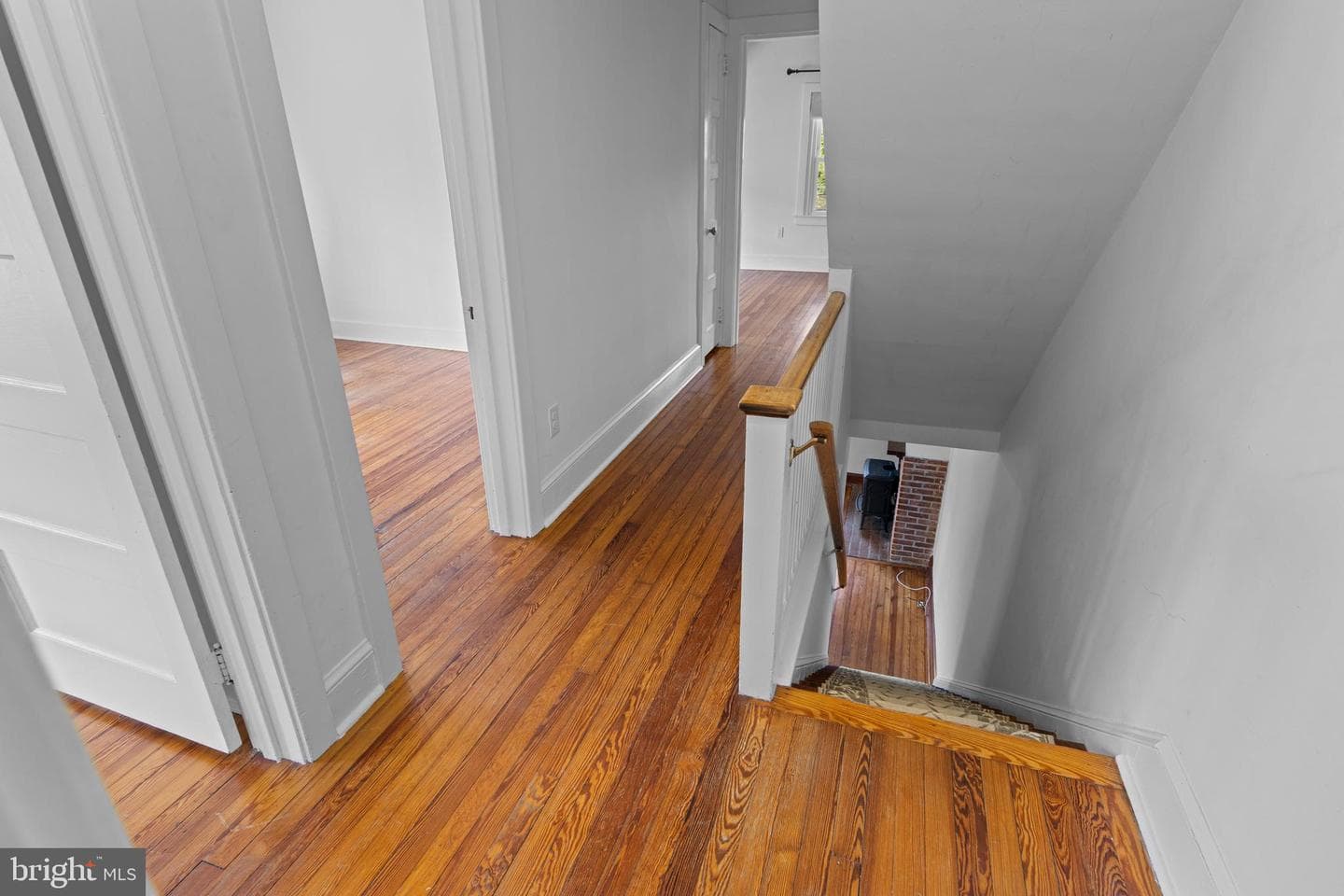 239 Lowrys Lane photo 16
