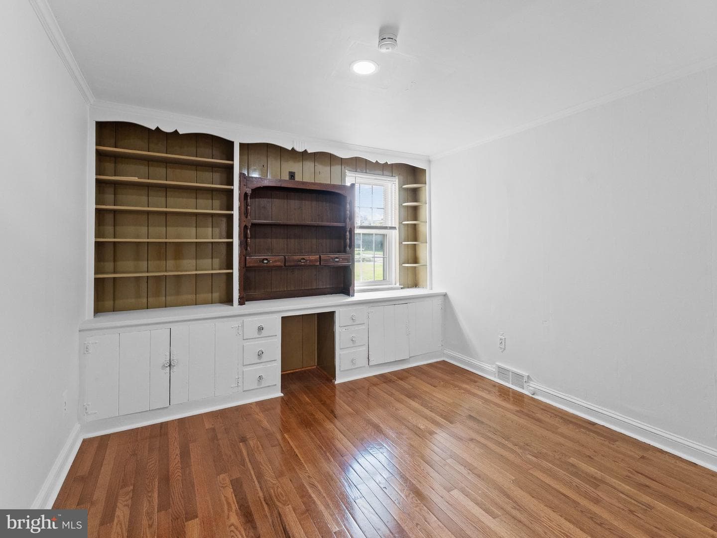 20 Davis Avenue photo 21