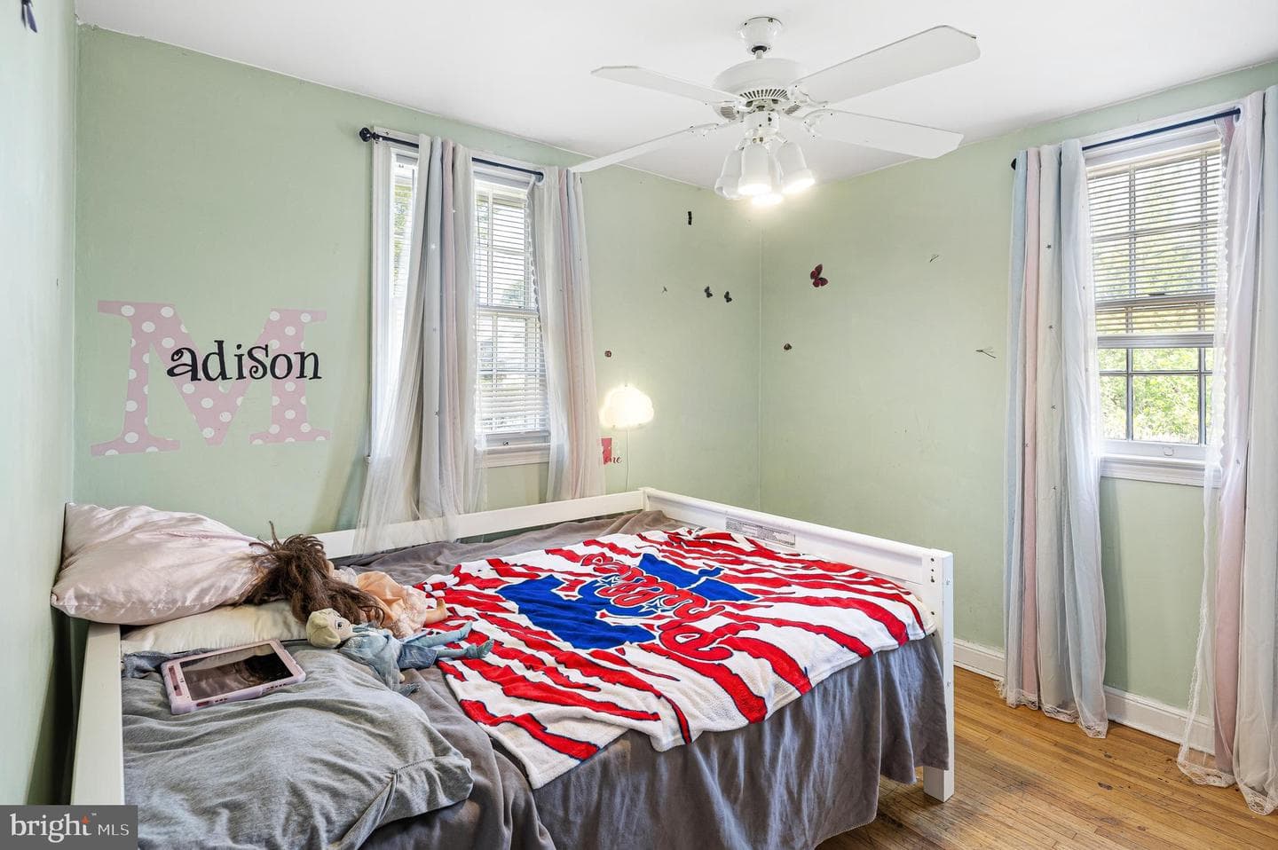 801 Addingham Avenue photo 26