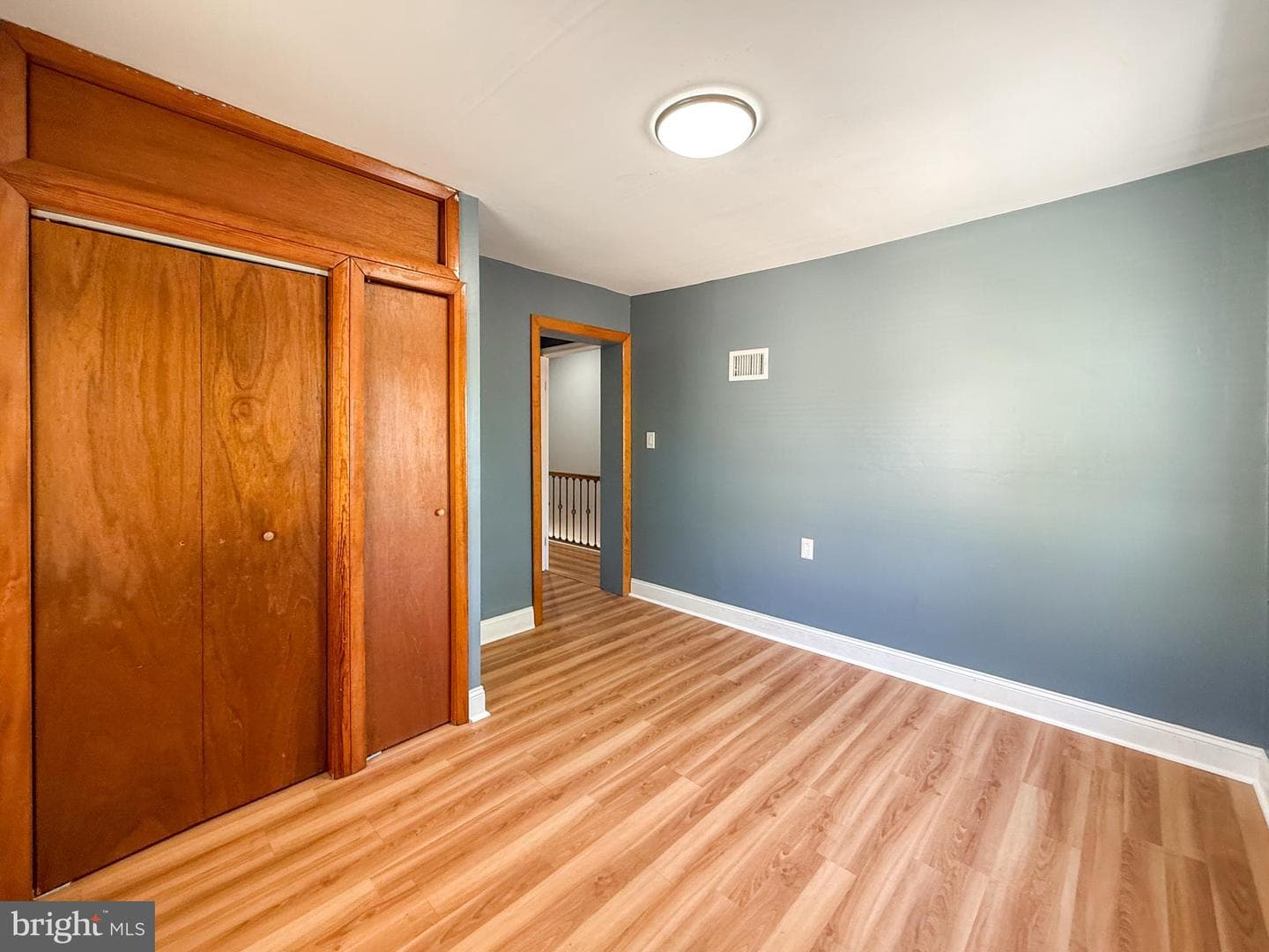 204 Barker Avenue photo 26