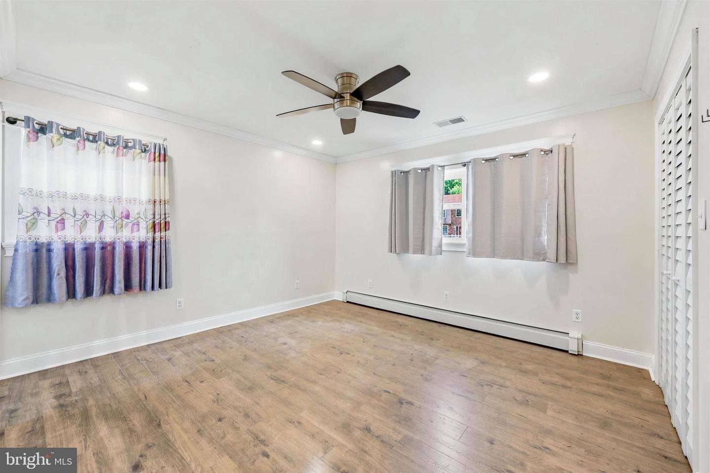 1010 Excelsior Drive photo 10