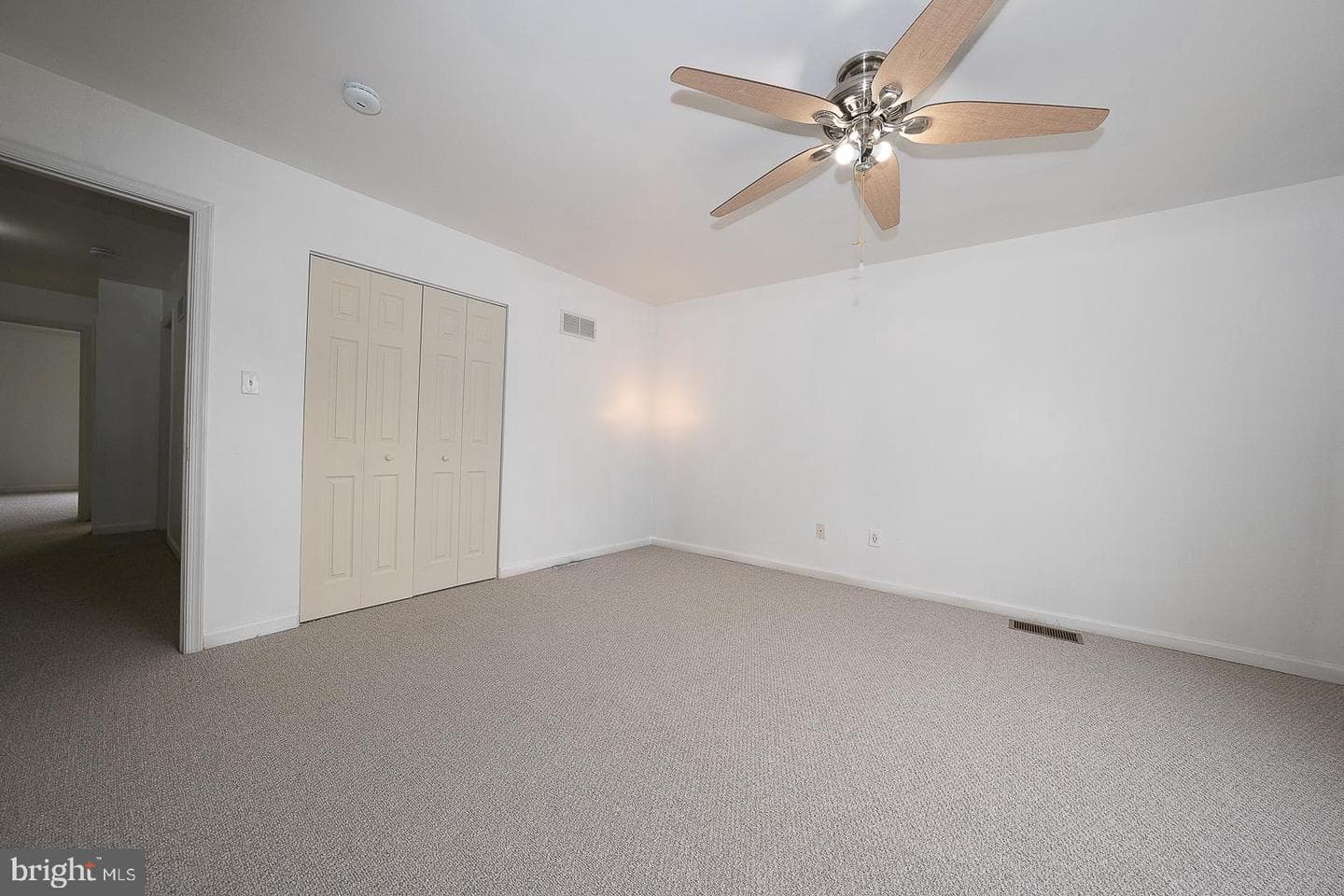723 Broad Street photo 20