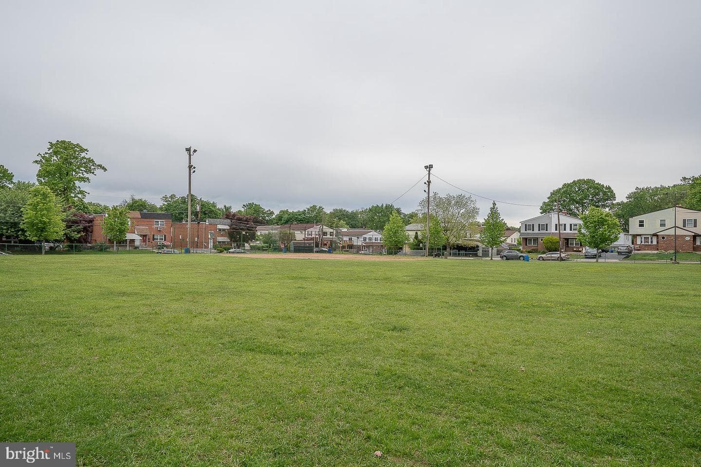 723 Broad Street photo 37