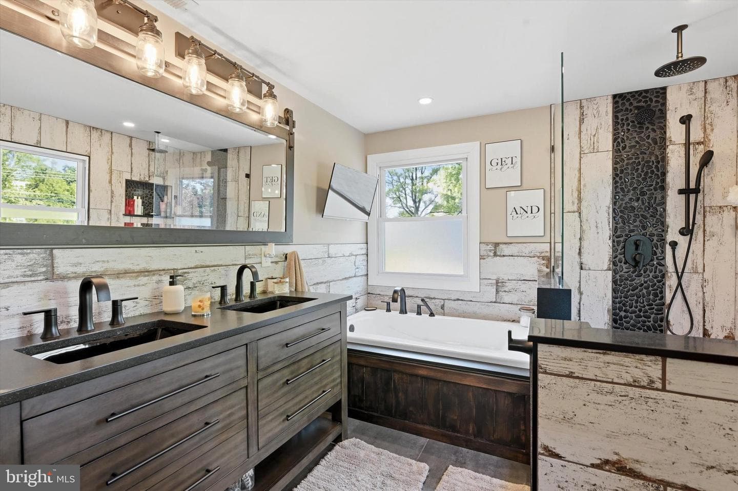 21 Ruby Road photo 32