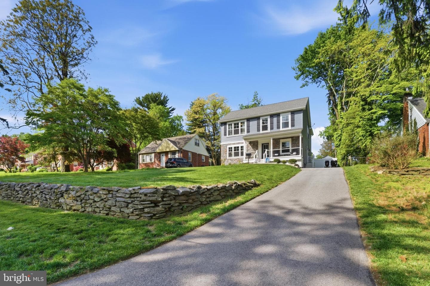 732 Oak Way