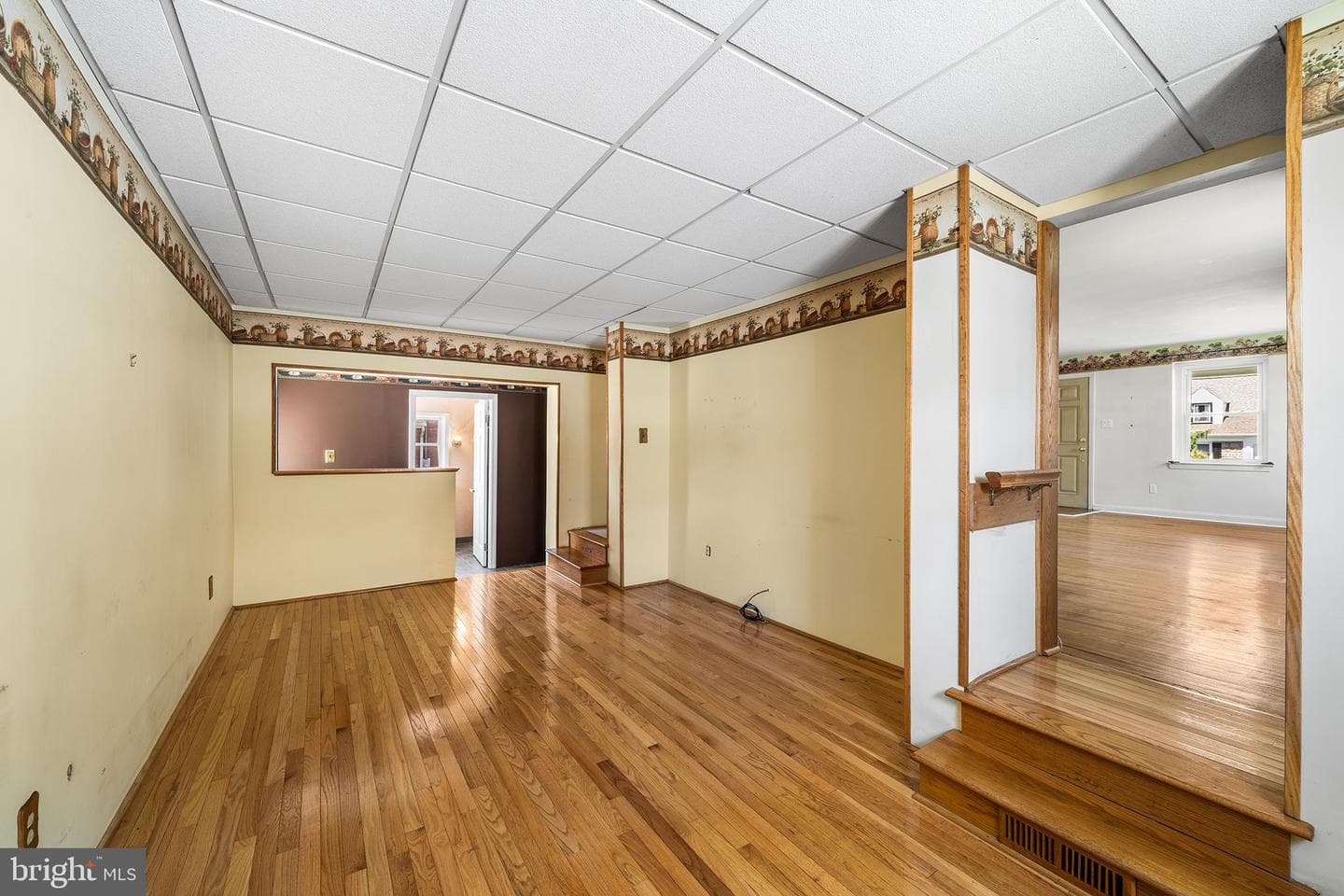 649 Andrew Road photo 12