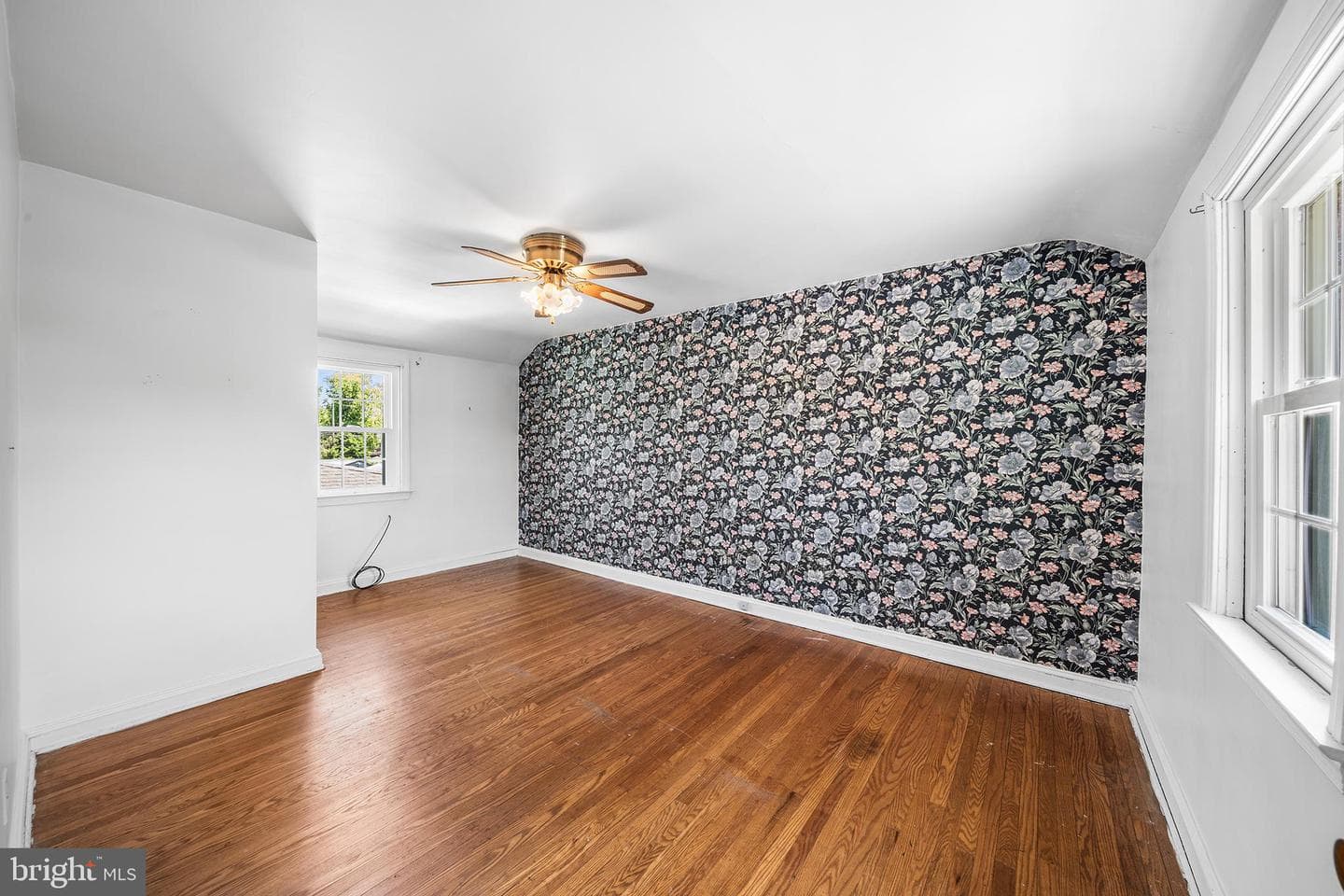 649 Andrew Road photo 19