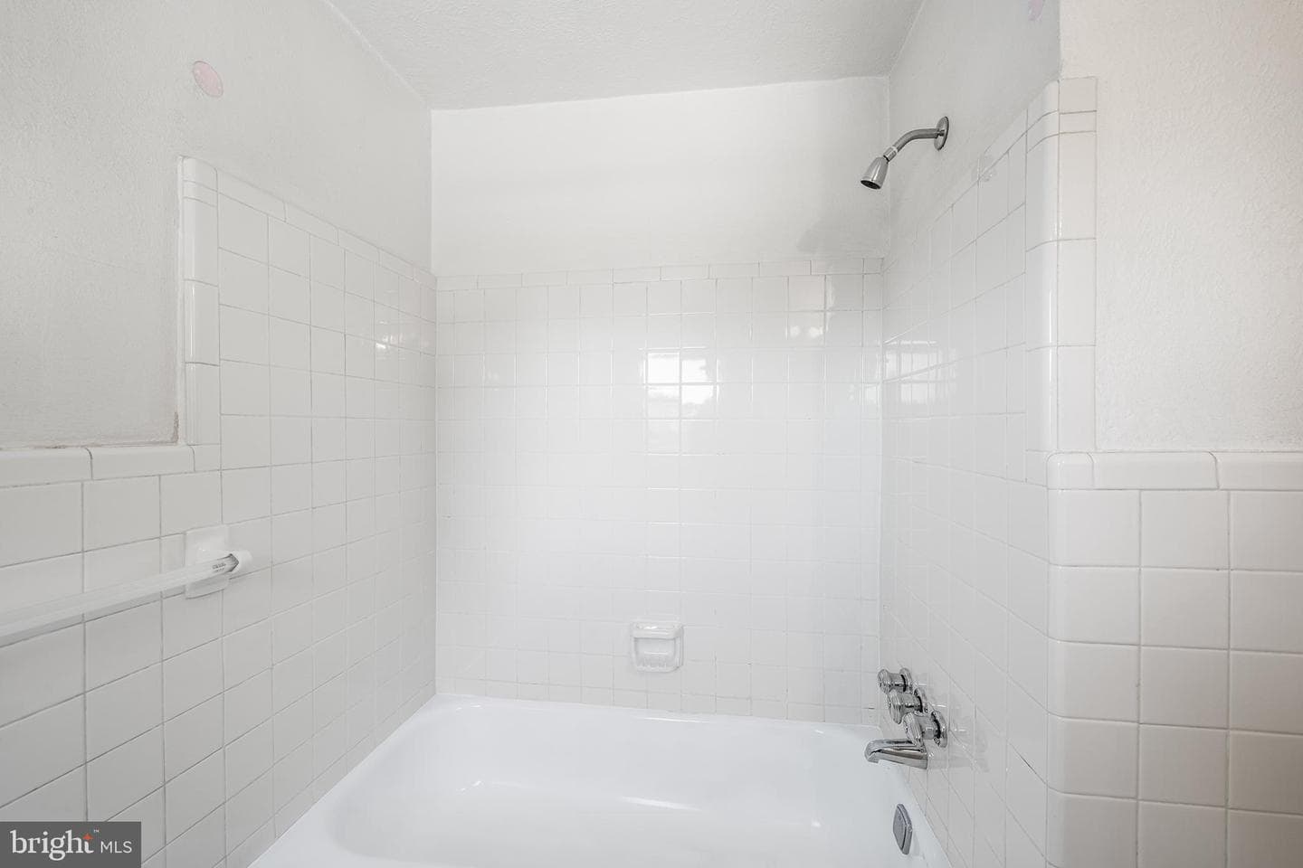 649 Andrew Road photo 23